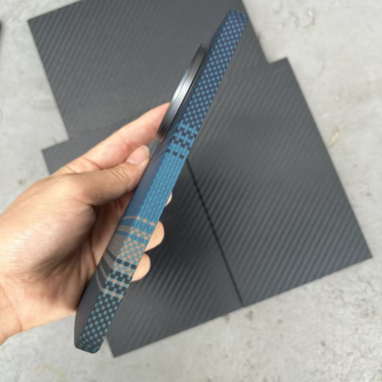 Ультратонкий чехол из углеродн – обзор и цена Huawei Mate 60